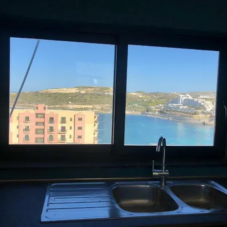 2 Bedroom Penthouse With Sea Views- Qawra Apartman San Pawl il-Baħar
