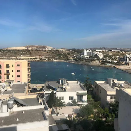2 Bedroom Penthouse With Sea Views- Qawra * San Pawl il-Baħar