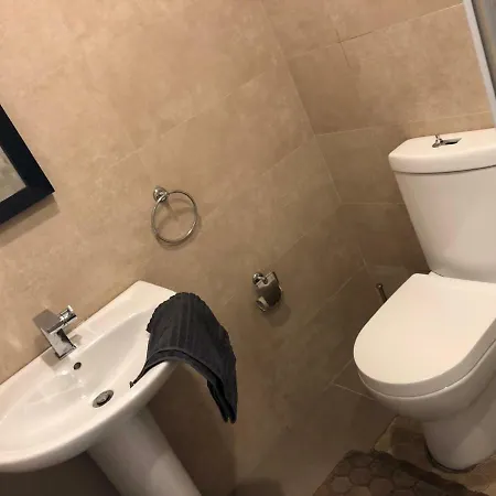 2 Bedroom Penthouse With Sea Views- Qawra * San Pawl il-Baħar